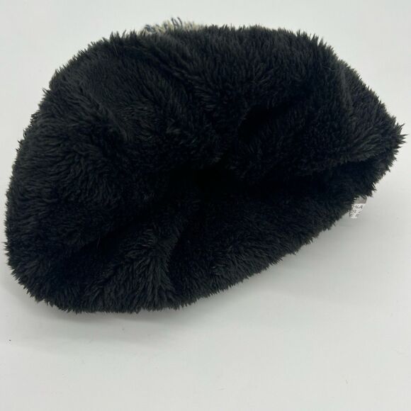 Knitted Beanie Hat Fleece Lined Pom Pom Stretches To Fit Most Snowflake Pattern - Picture 5 of 5
